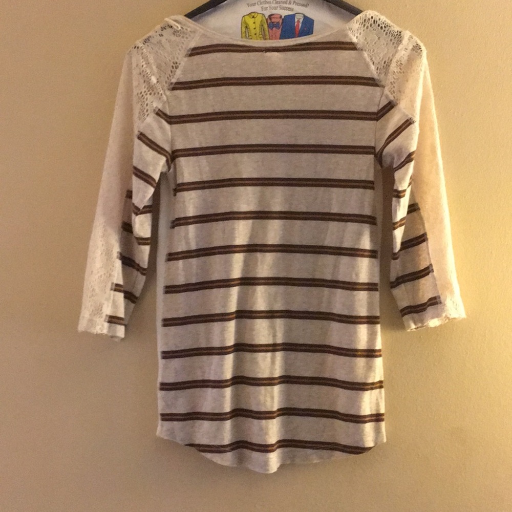 Free People Printed Hybrid Fabric Shirt-XS (9) - Picture 5 of 5